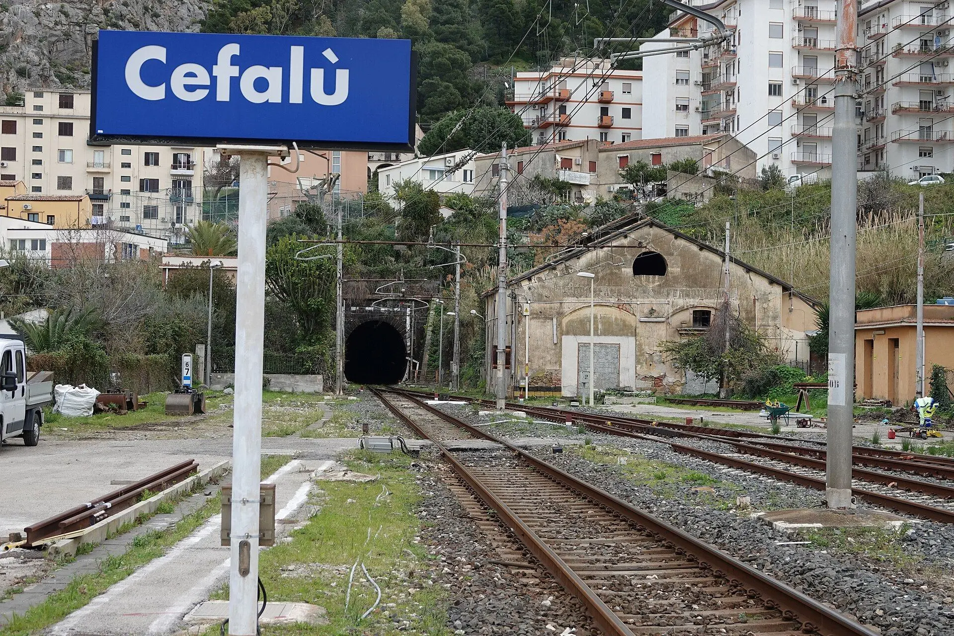 La stazione ferroviaria di Cefalù